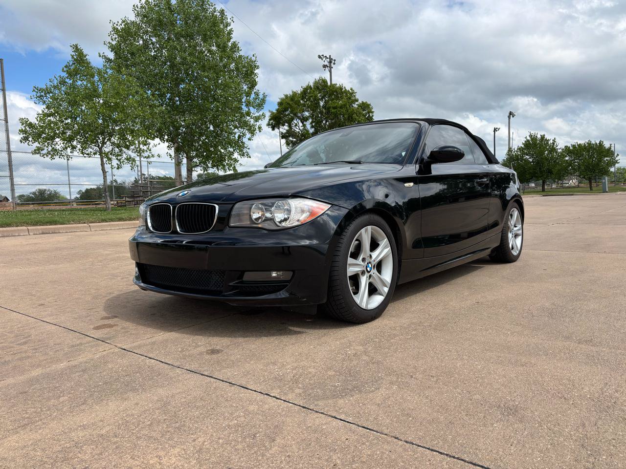 Used 2009 BMW 128i Convertible RWD image 29