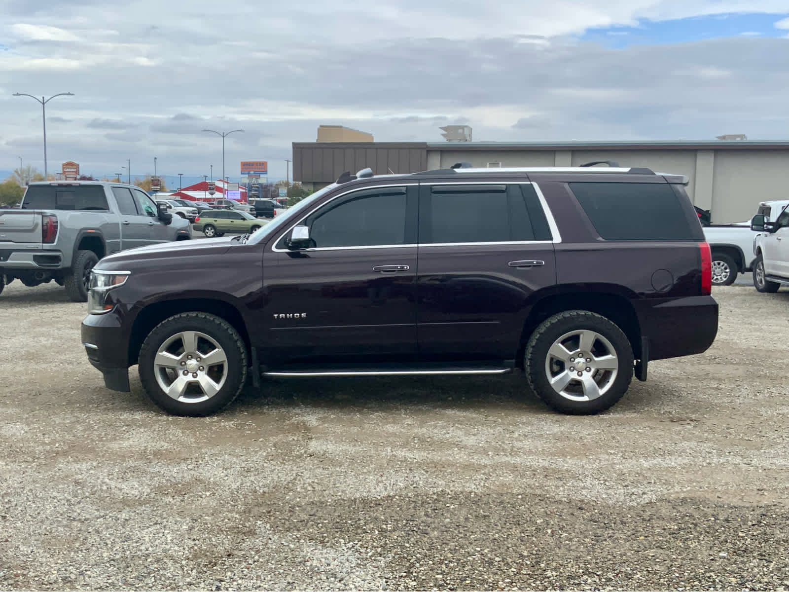 Used 2020 Chevrolet Tahoe Premier image 2