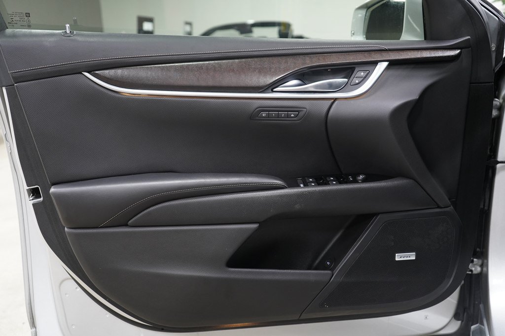 Used 2018 Cadillac XTS Luxury FWD image 9