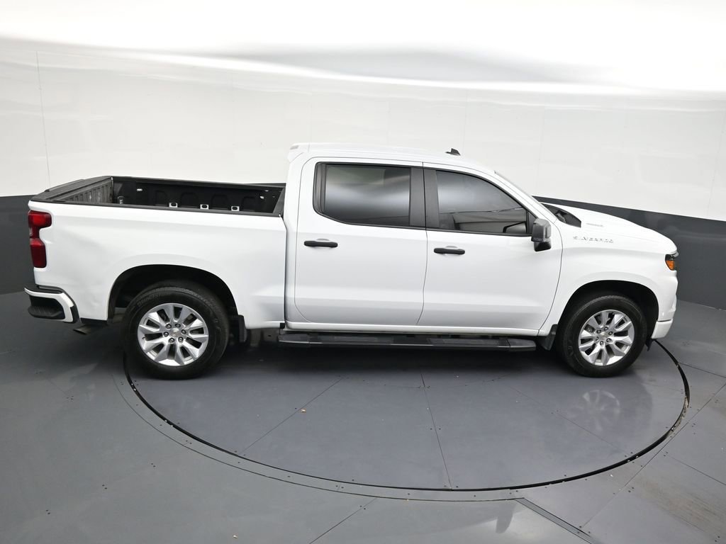 Used 2025 Chevrolet Silverado 1500 Custom image 17