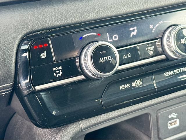Used 2025 Honda Pilot EX-L image 24