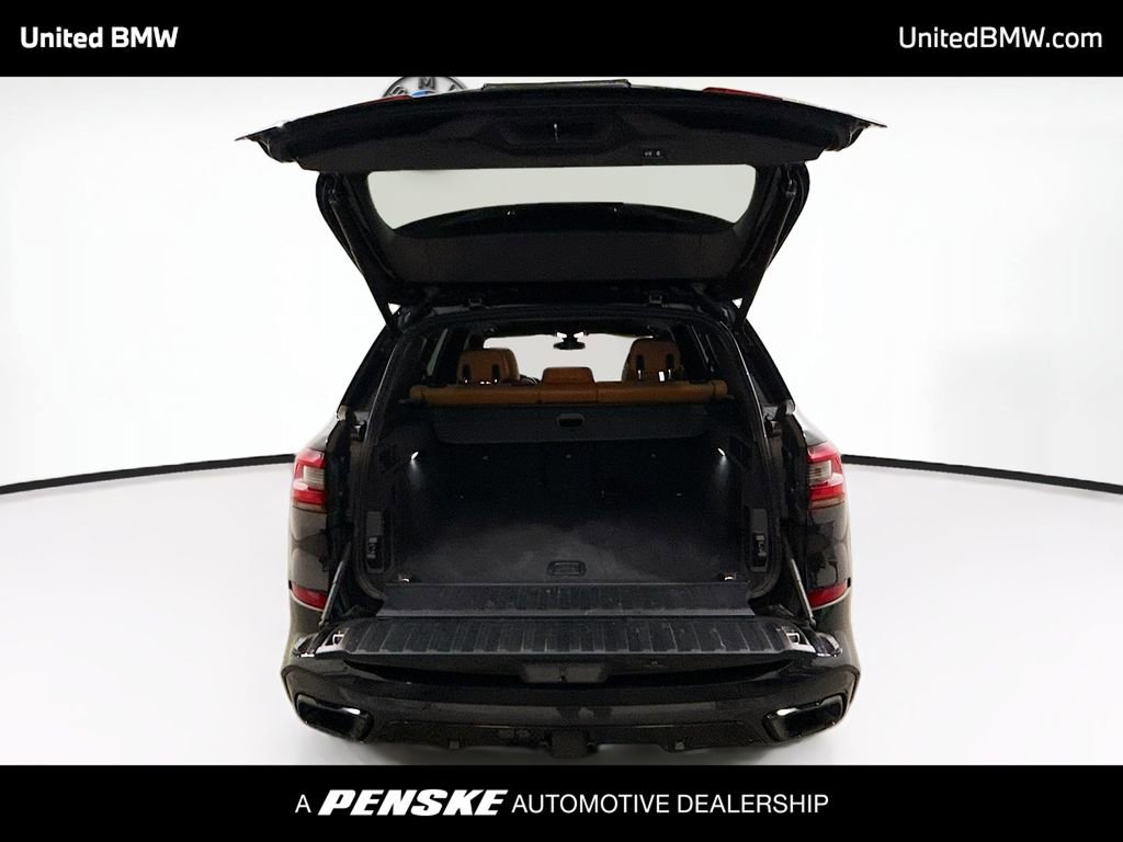 Used 2021 BMW X5 sDrive40i w/ M Sport Package image 14