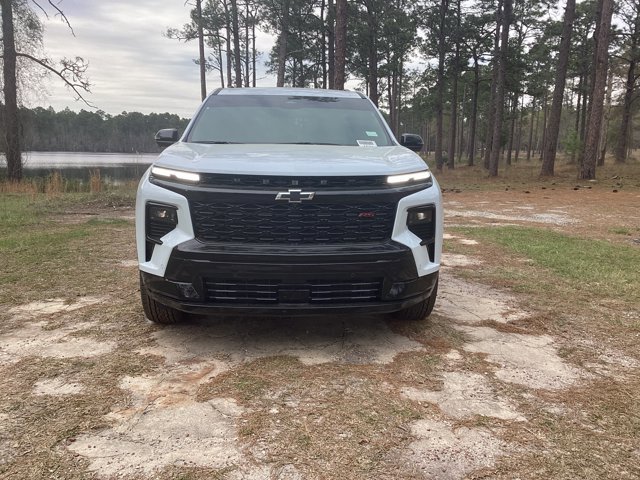 New 2026 Chevrolet Traverse RS w/ LPO, Floor Liner Package FWD image 7