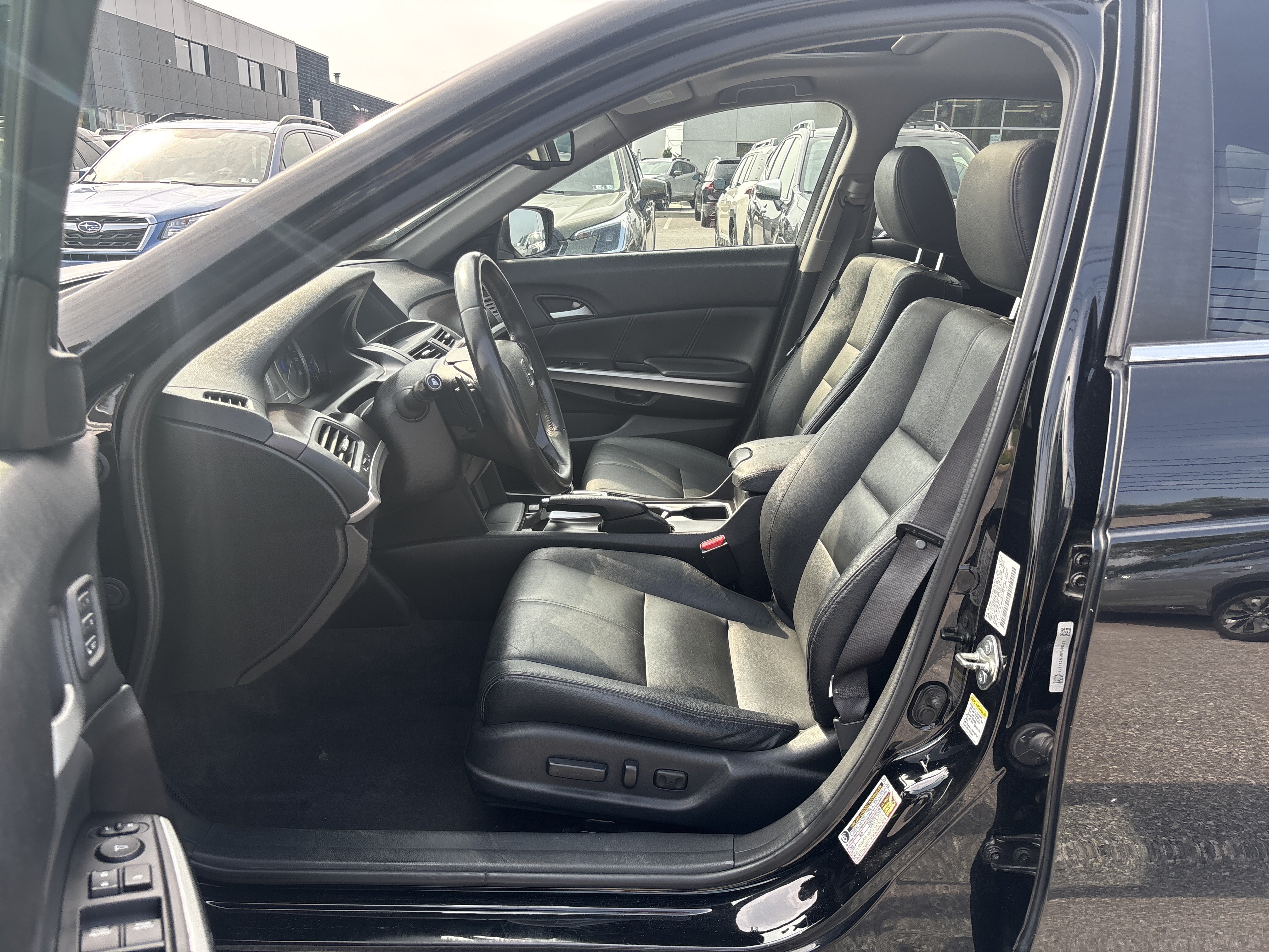 Used 2015 Honda Crosstour EX-L image 31