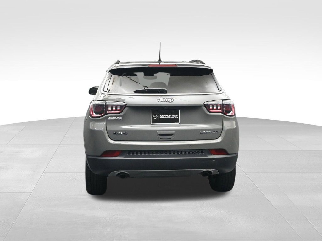 Used 2023 Jeep Compass Limited AWD/4WD image 4