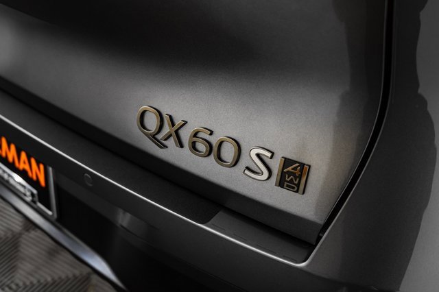 New 2026 INFINITI QX60 Sport w/ Dark Cargo Package image 10