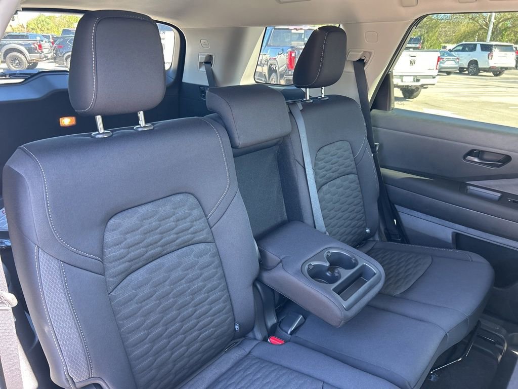 New 2026 Nissan Pathfinder SV image 48