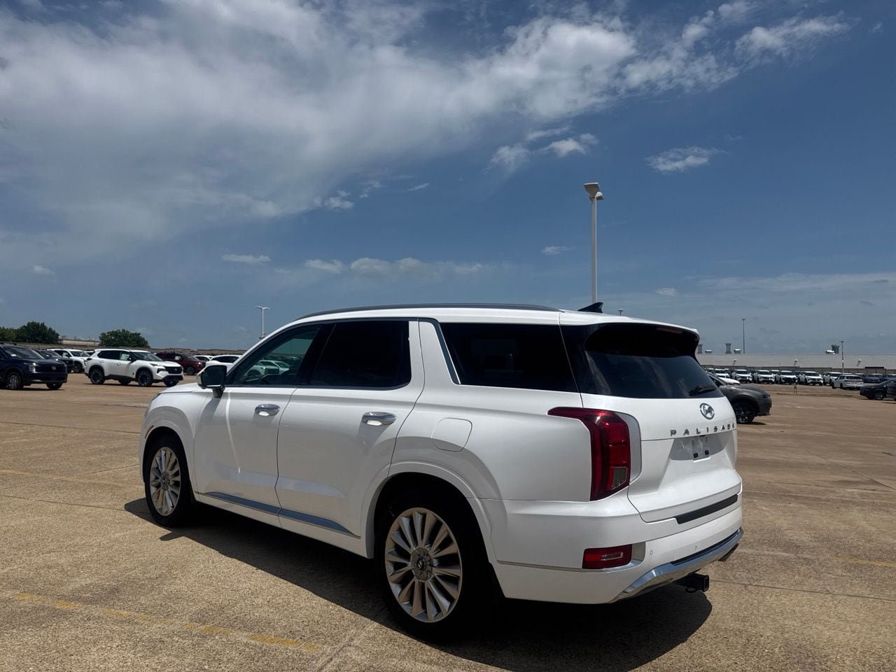 Used 2020 Hyundai Palisade Limited FWD image 15