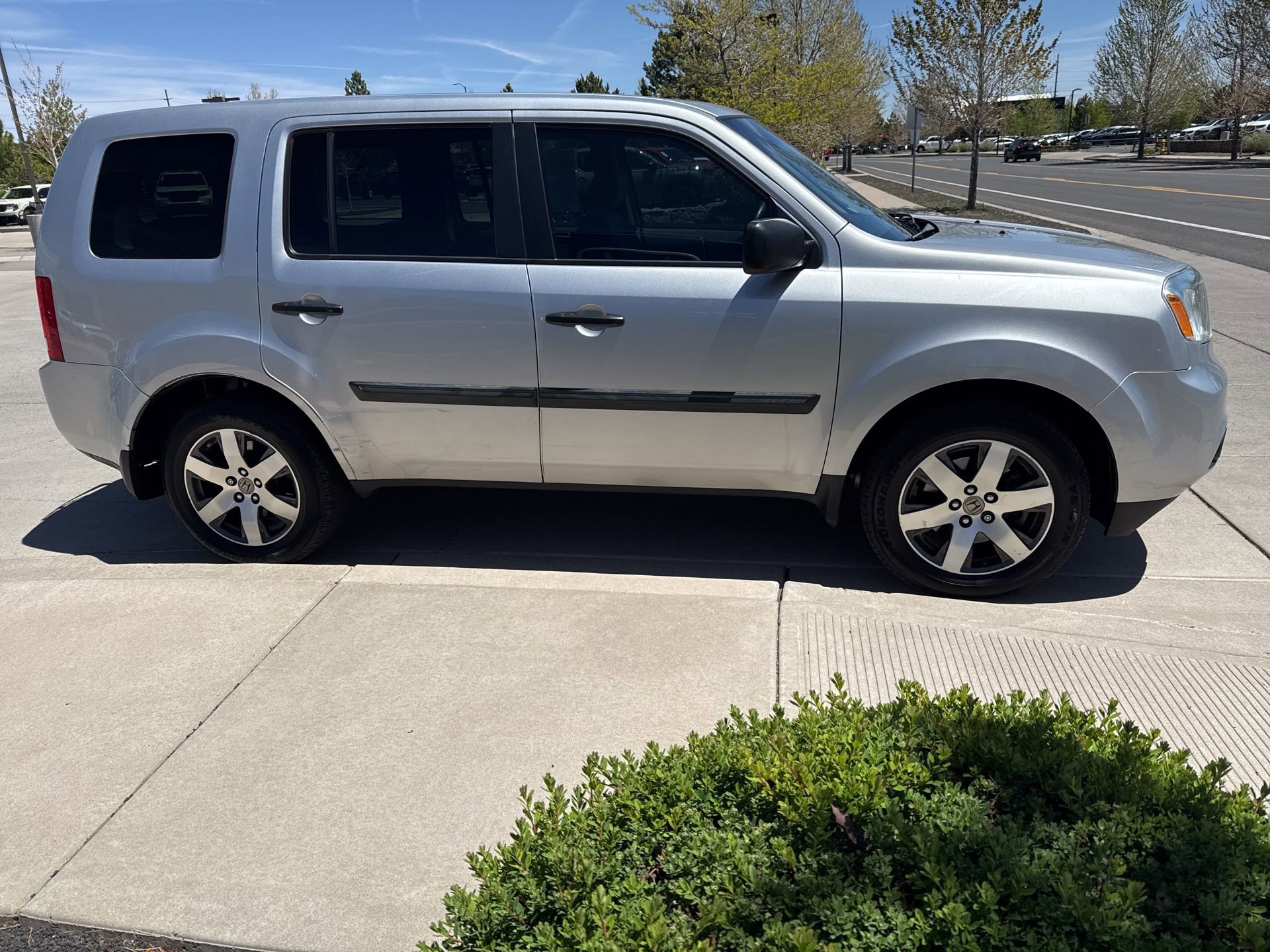 Used 2015 Honda Pilot LX image 5