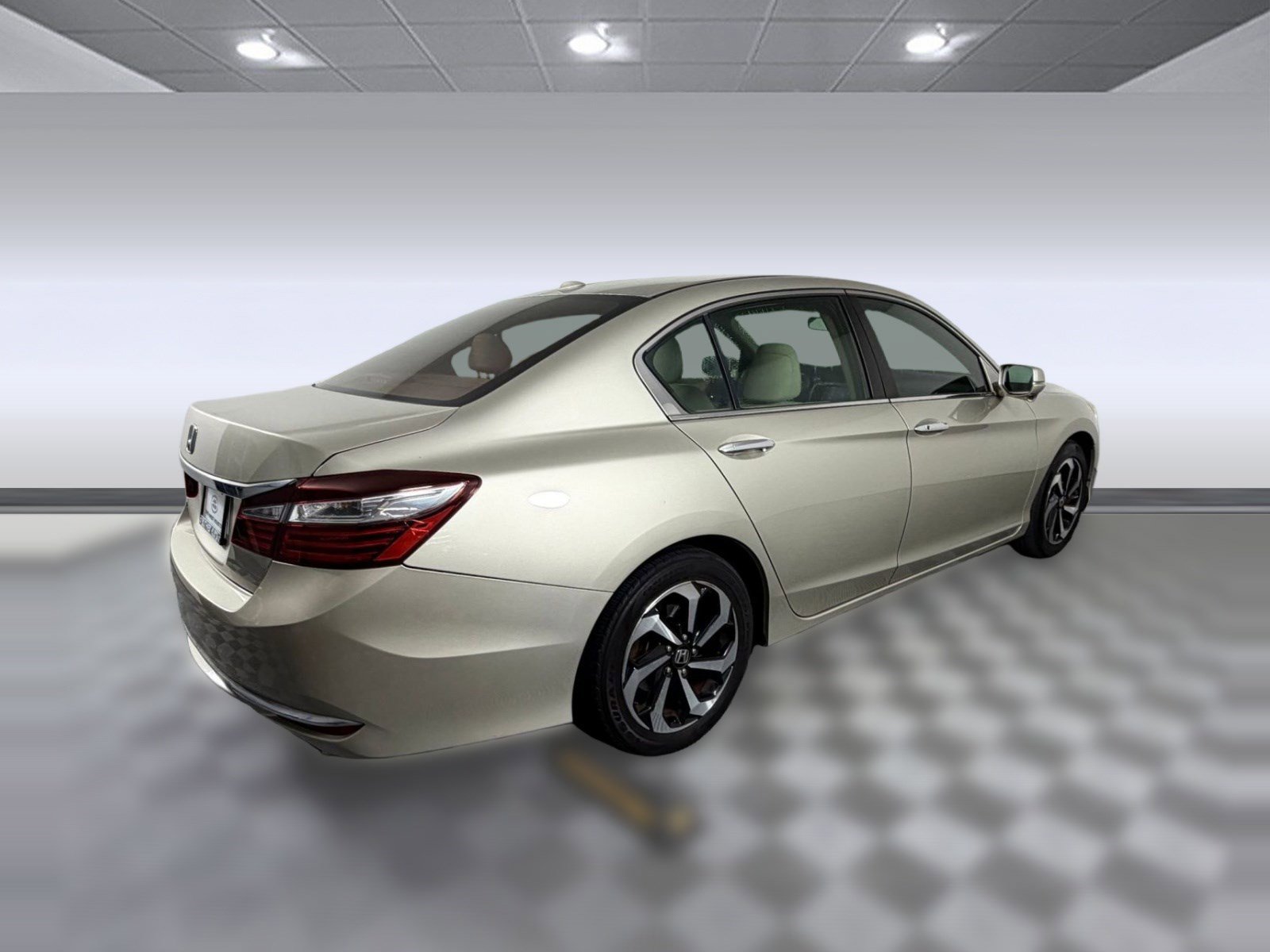 Used 2016 Honda Accord EX image 9