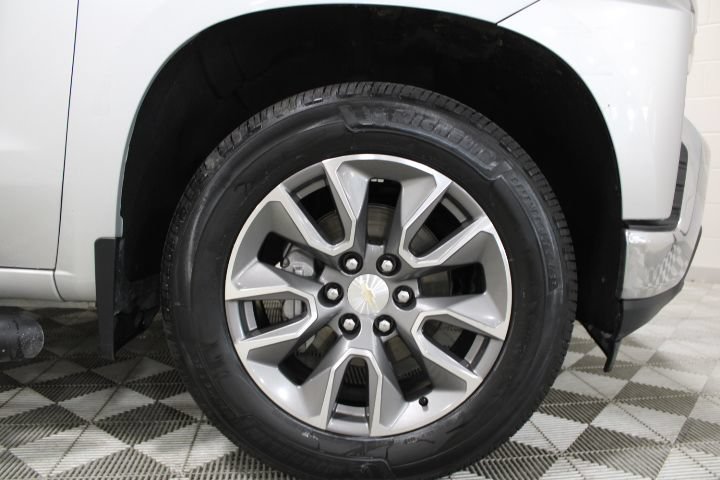 Used 2019 Chevrolet Silverado 1500 LT w/ All-Star Edition AWD/4WD image 44