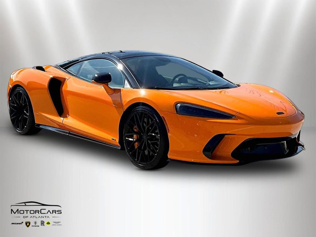 New 2026 McLaren GTS image 2