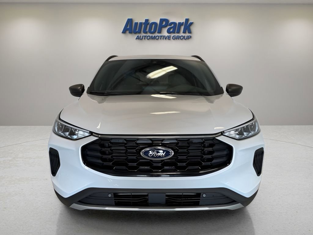 New 2026 Ford Escape ST-Line w/ Tech Pack #1 AWD/4WD image 2
