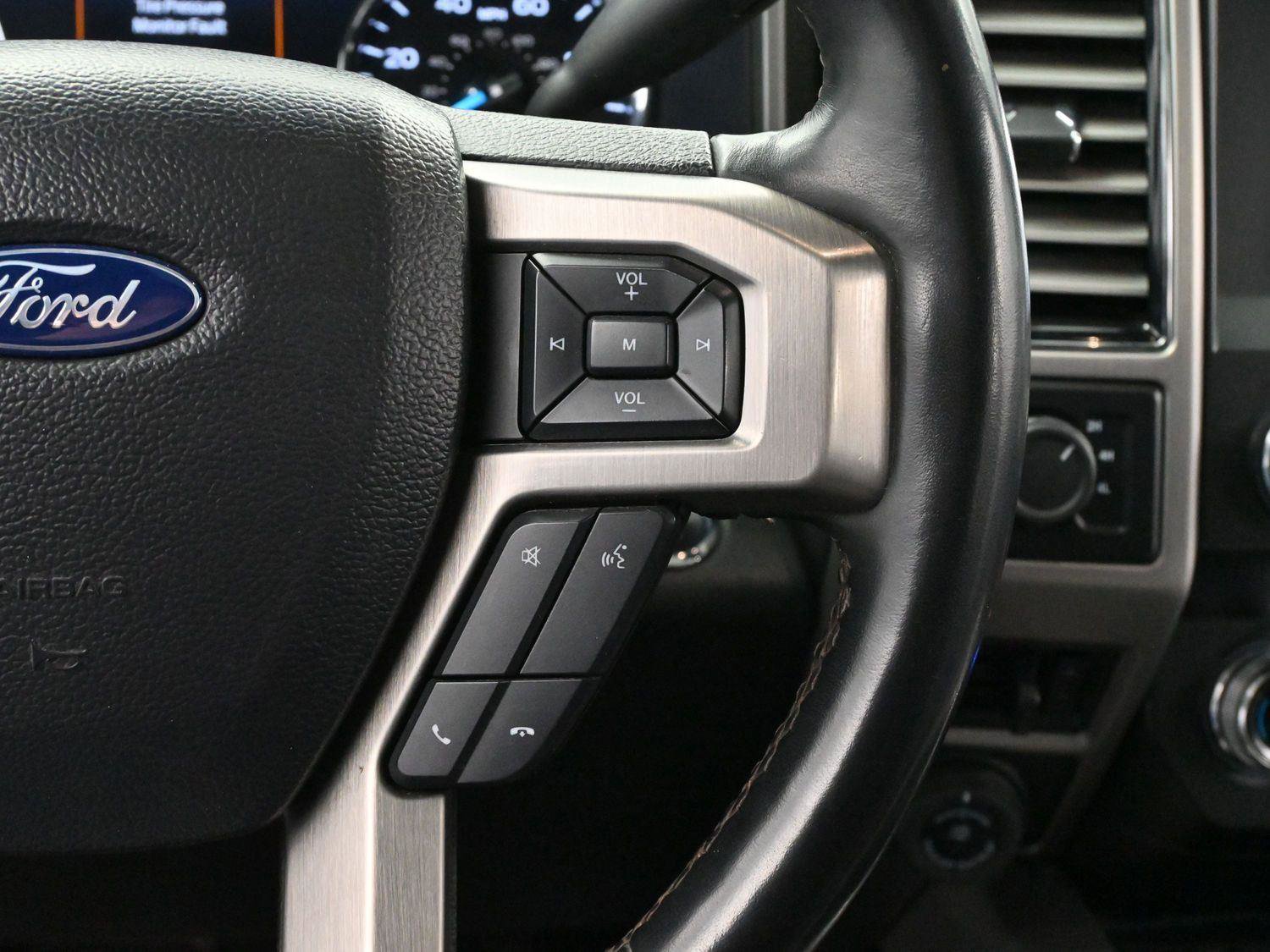 Used 2021 Ford F350 Platinum w/ Tremor Off-Road Package image 17