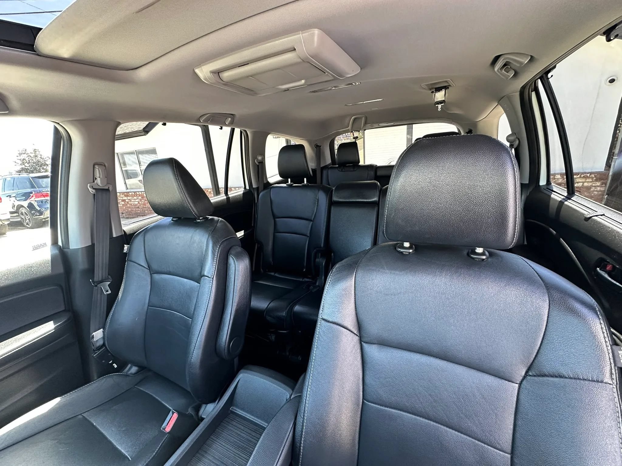 Used 2017 Honda Pilot EX-L image 36