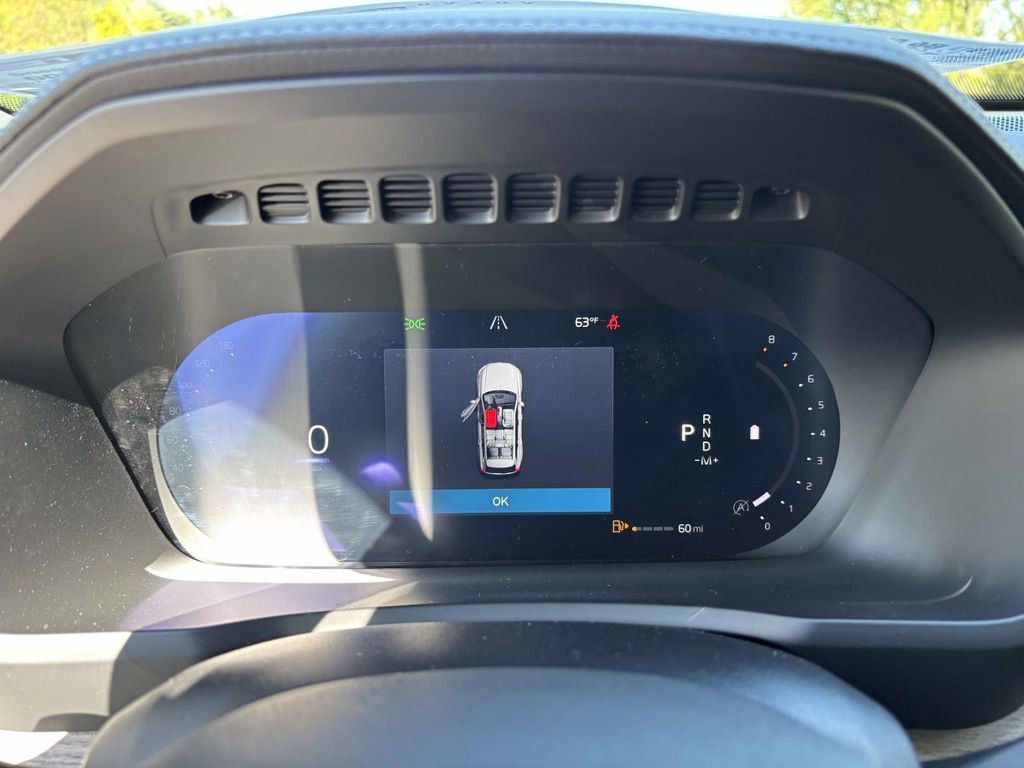 New 2026 Volvo XC90 B6 Plus w/ Protection Package Premier image 16