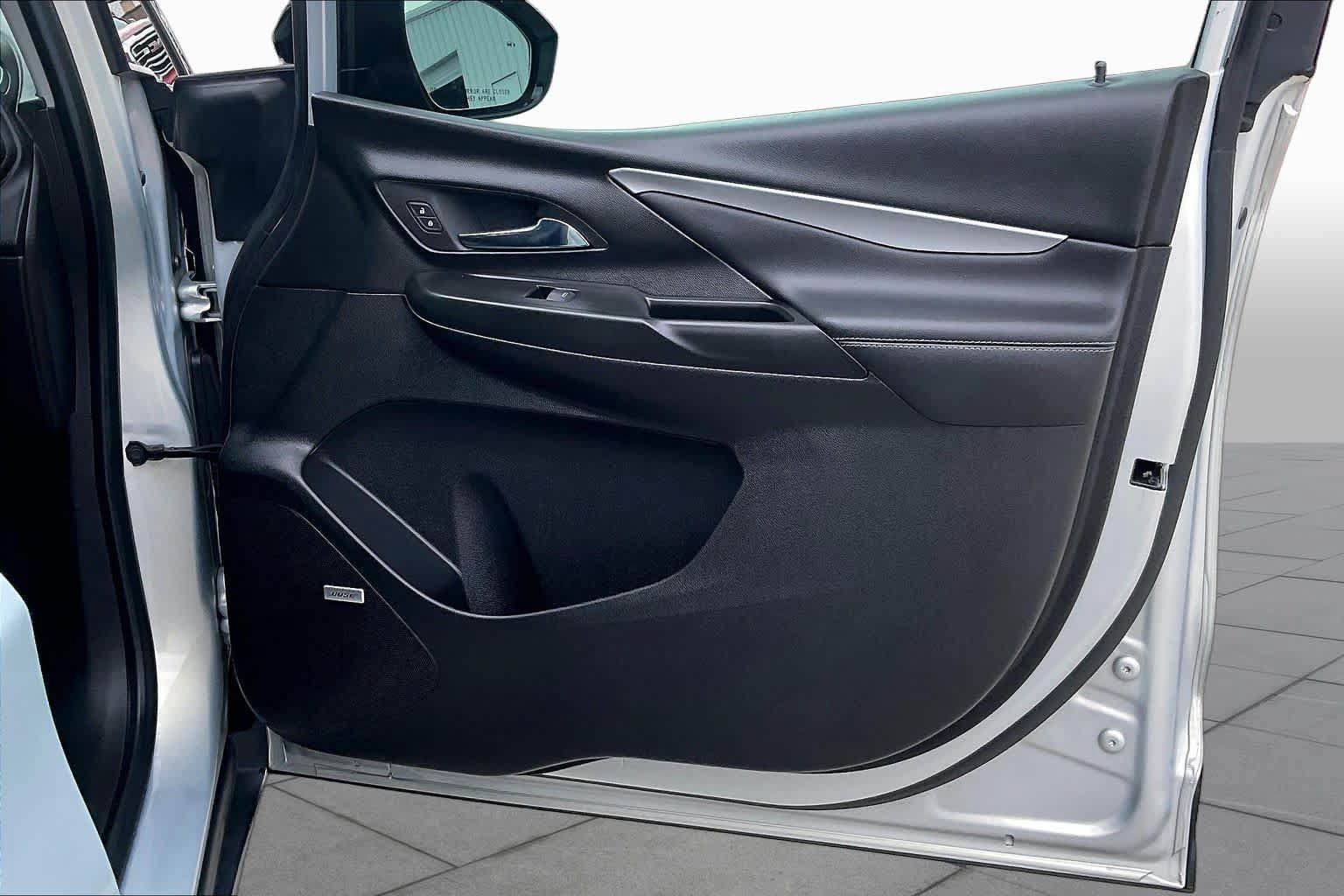 Certified 2023 Chevrolet Bolt LT w/ Infotainment Package FWD image 20