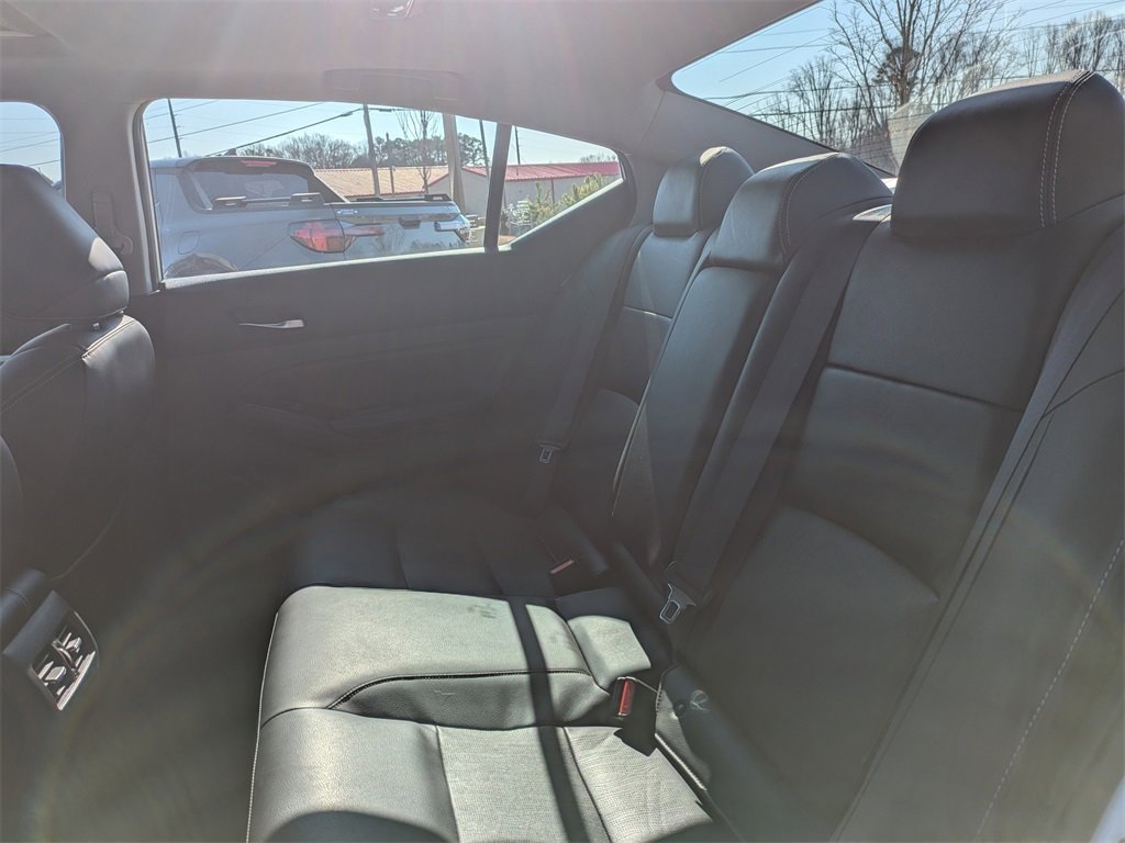 Used 2021 Nissan Altima 2.5 Platinum image 11