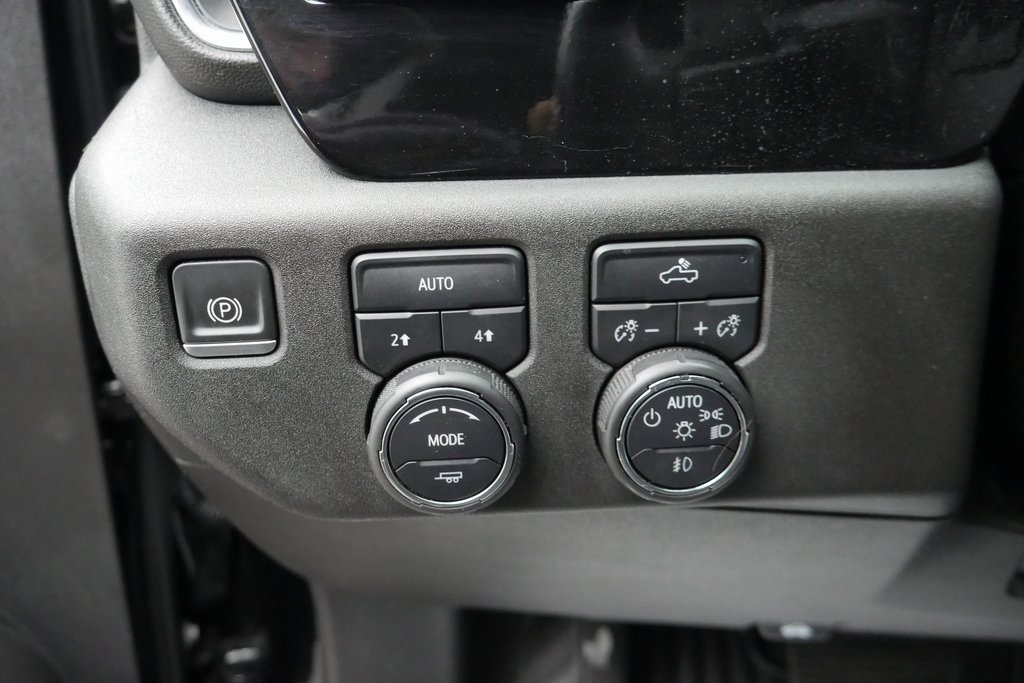 Used 2022 Chevrolet Silverado 1500 RST w/ LPO, Dark Essentials Package image 11