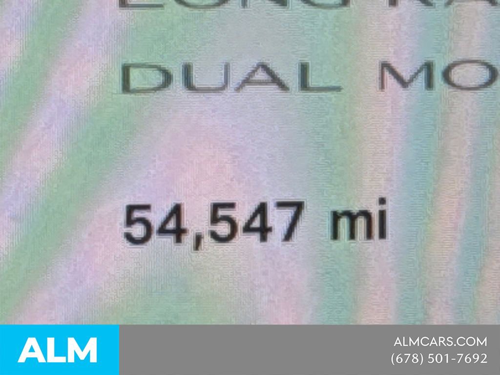 Used 2024 Tesla Model Y Long Range image 31