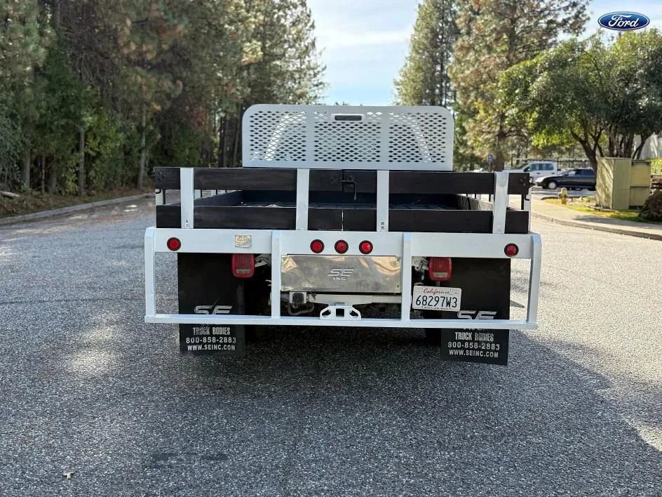 Used 2013 Ford F550 176  W.B. 4D w/ Payload Upgrade Pkg image 7