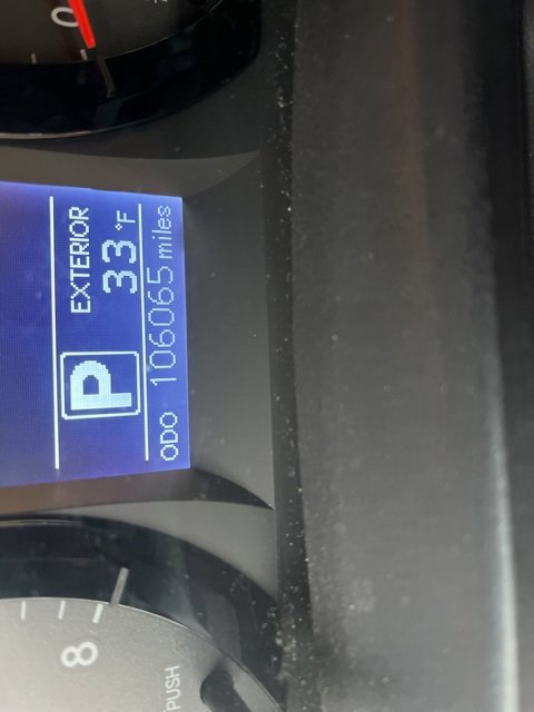 Used 2015 Toyota Sienna LE image 14