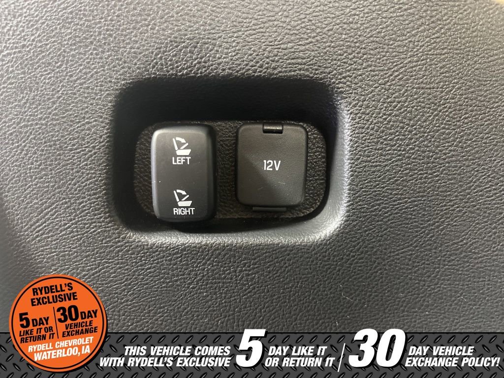 Used 2017 Ford Edge Titanium w/ Equipment Group 301A image 23