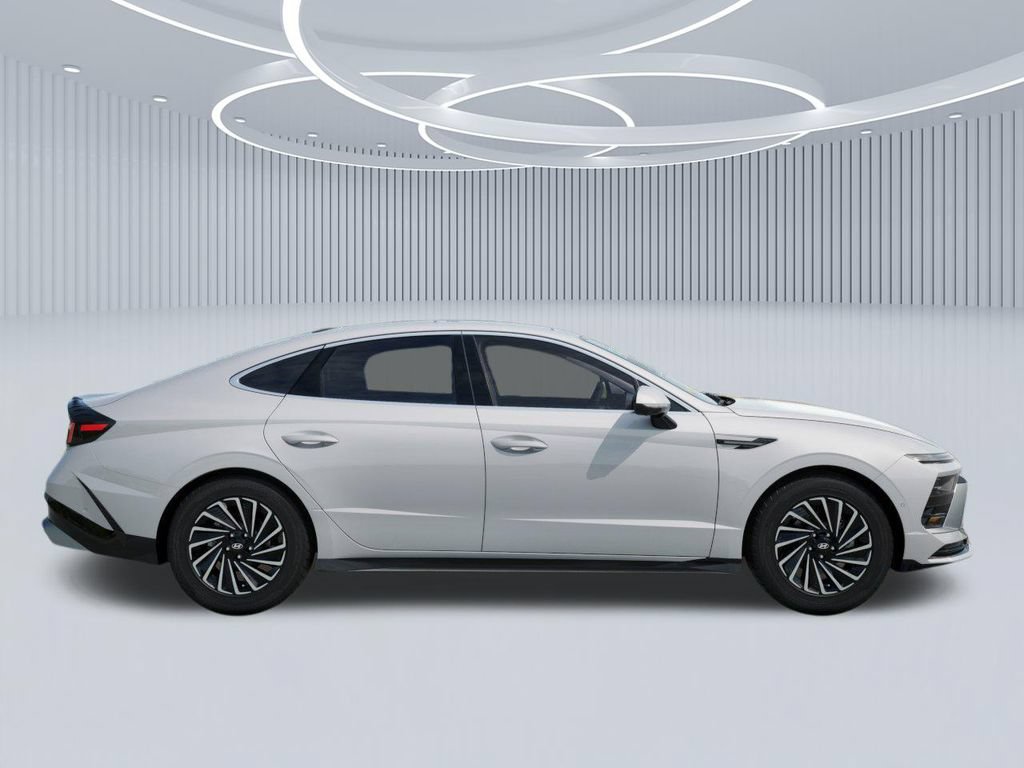 New 2026 Hyundai Sonata Limited FWD image 7
