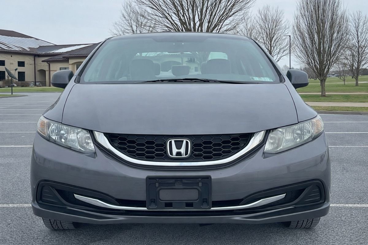 Used 2013 Honda Civic LX image 3