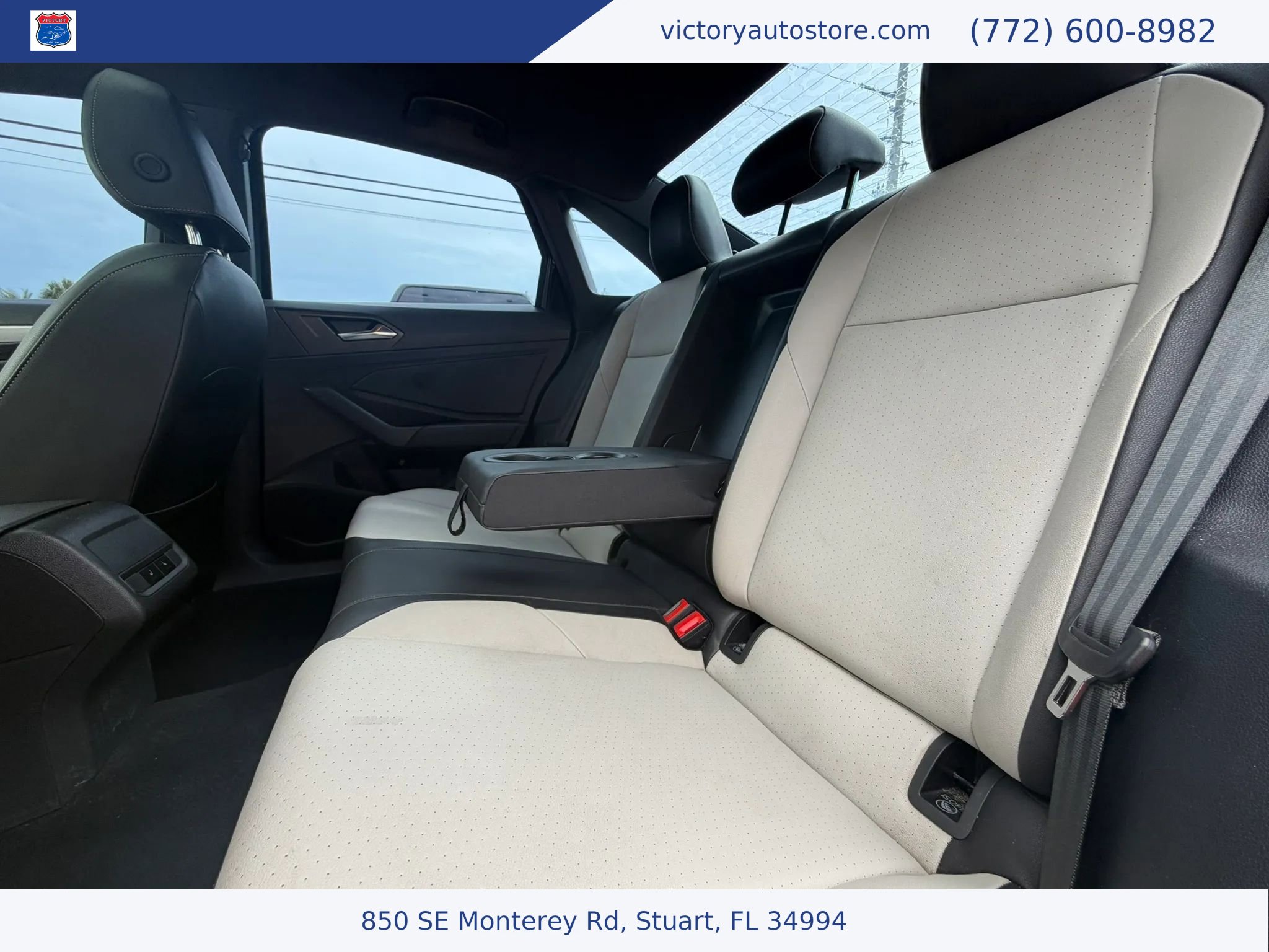 Used 2020 Volkswagen Jetta R-Line w/ R-Line Cold Weather Package FWD image 40