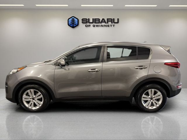 Used 2019 Kia Sportage LX FWD image 2