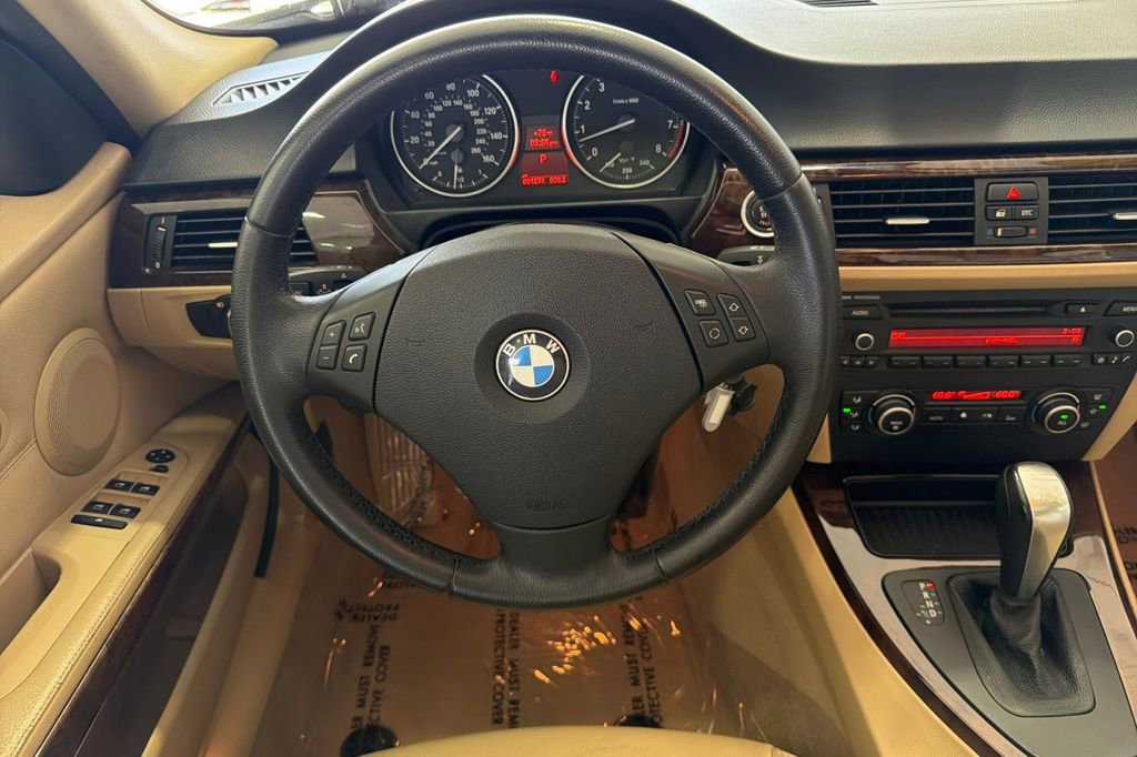 Used 2011 BMW 335i Sedan RWD image 14