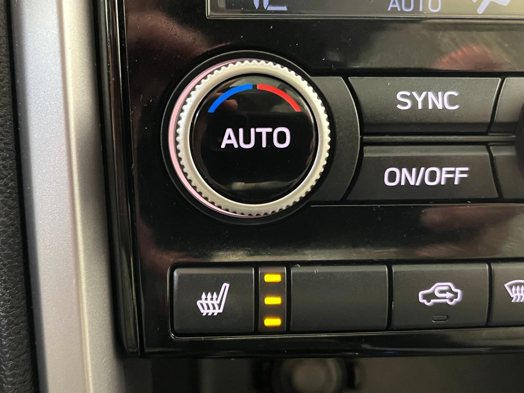 Used 2019 Subaru Ascent Limited AWD/4WD image 14