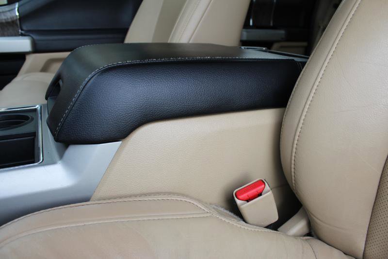 Used 2017 Ford F250 Lariat w/ FX4 Off-Road Package image 39