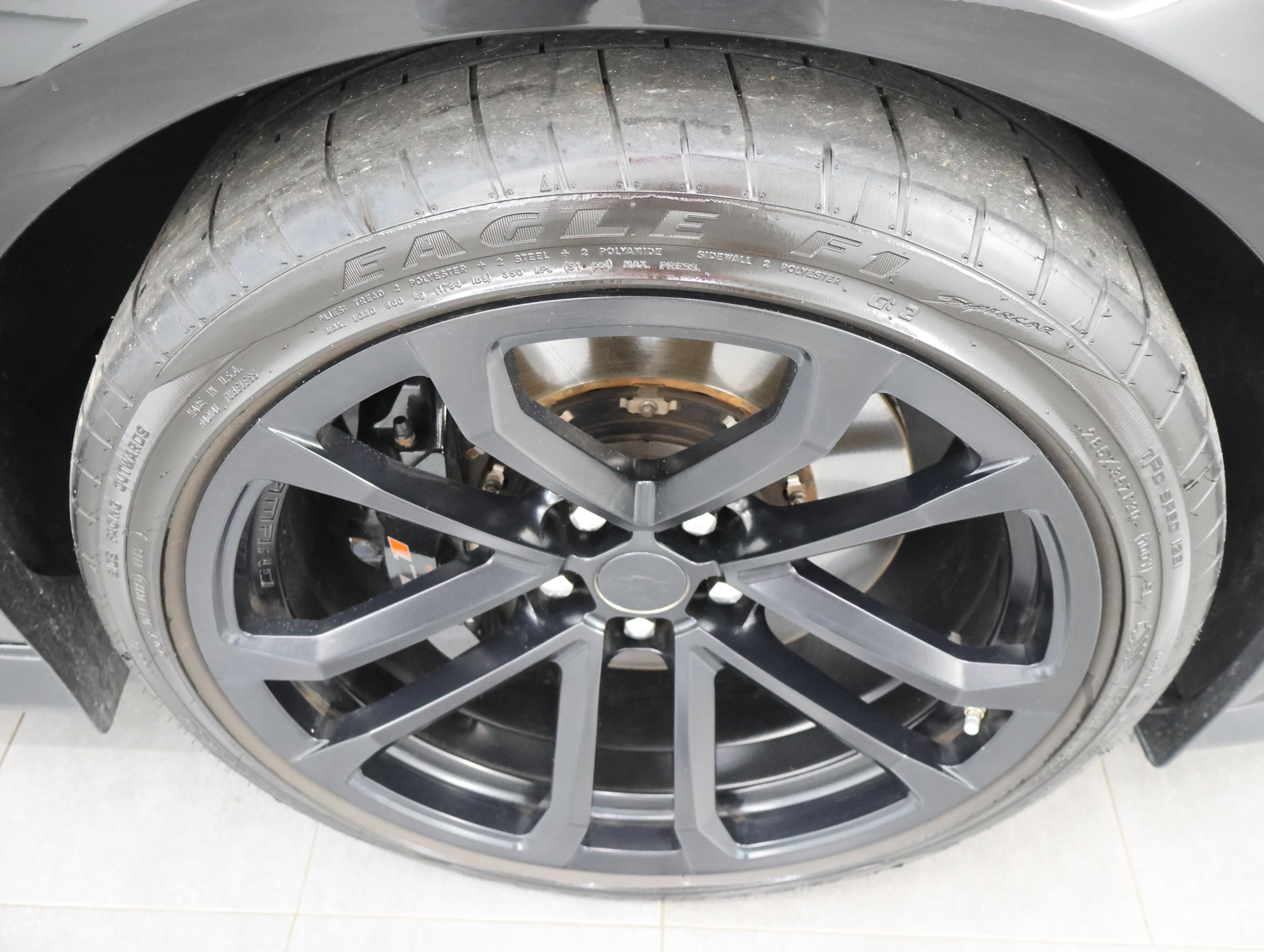 Used 2015 Chevrolet Camaro ZL1 RWD image 3