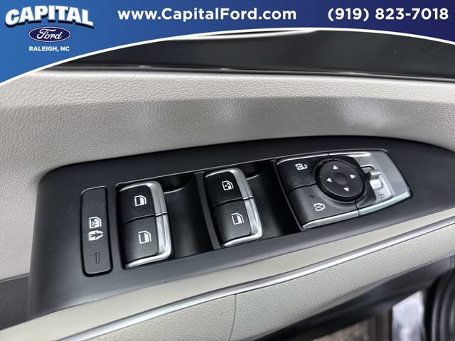 Used 2022 Kia Sorento EX w/ Panoramic Sunroof Package FWD image 21