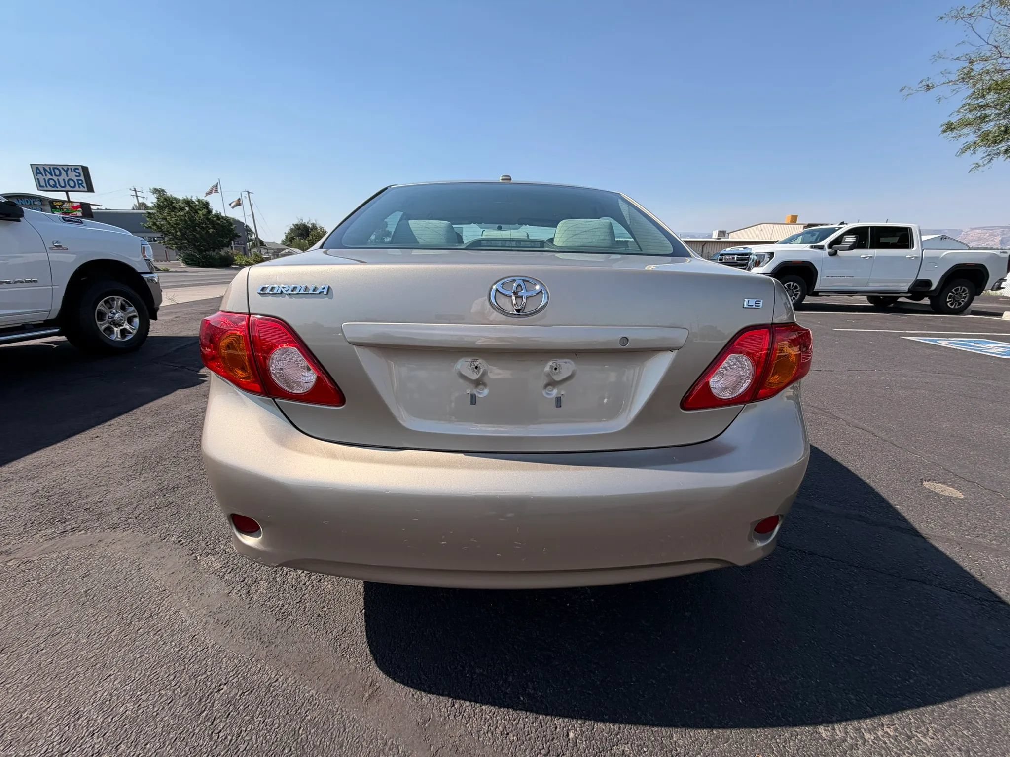 Used 2010 Toyota Corolla S FWD image 7