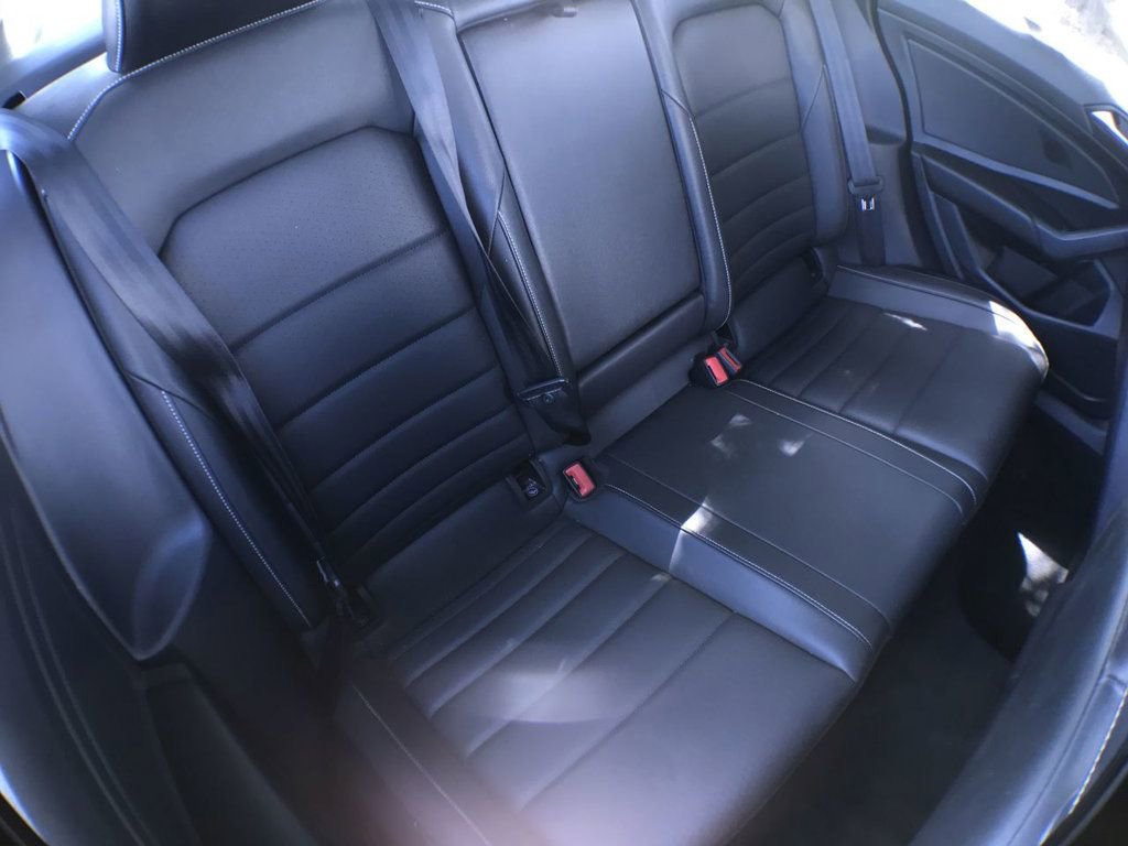 Used 2022 Volkswagen Jetta SE image 22