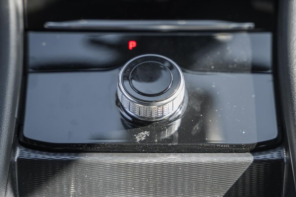 New 2025 Jeep Grand Cherokee Laredo X w/ Luxury Tech Group I image 24