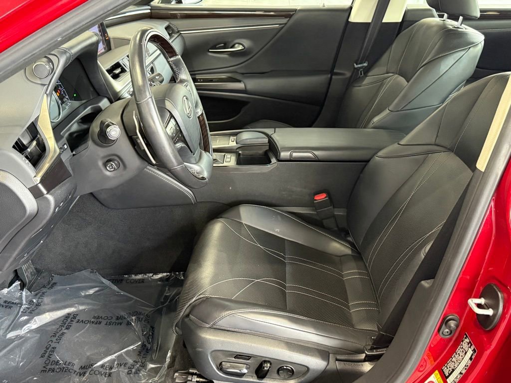 Used 2019 Lexus ES 300h 300h Luxury image 20