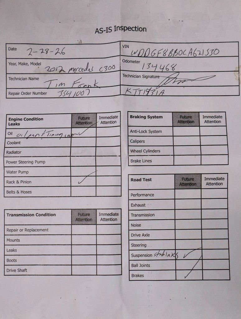 Used 2012 Mercedes-Benz C 300 4MATIC Sedan image 4