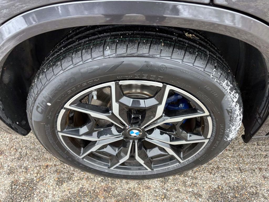 Certified 2024 BMW X3 M40i w/ Premium Package image 10