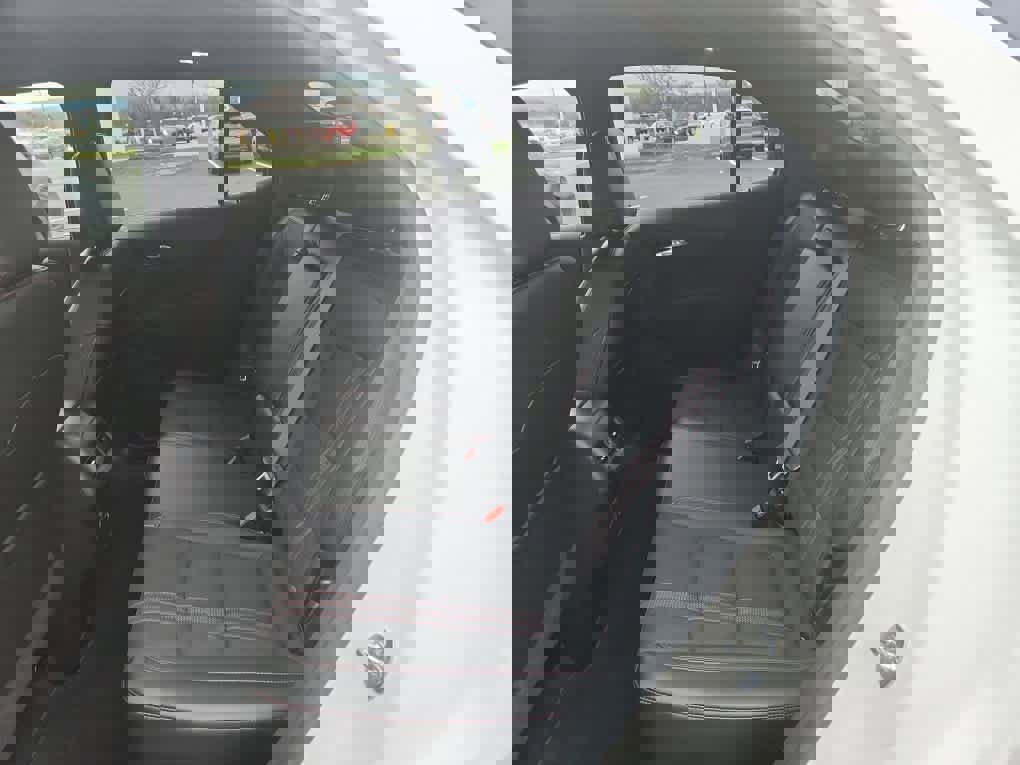 Used 2022 Chevrolet Equinox RS image 15