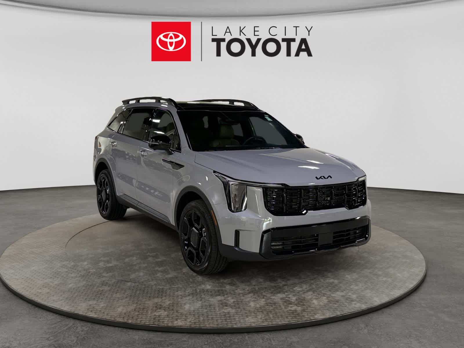 Used 2026 Kia Sorento SX Prestige w/ Olive Brown Leather Package AWD/4WD image 13