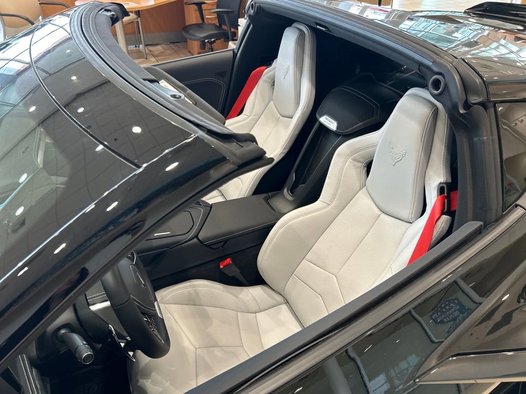 Used 2025 Chevrolet Corvette Z06 image 45