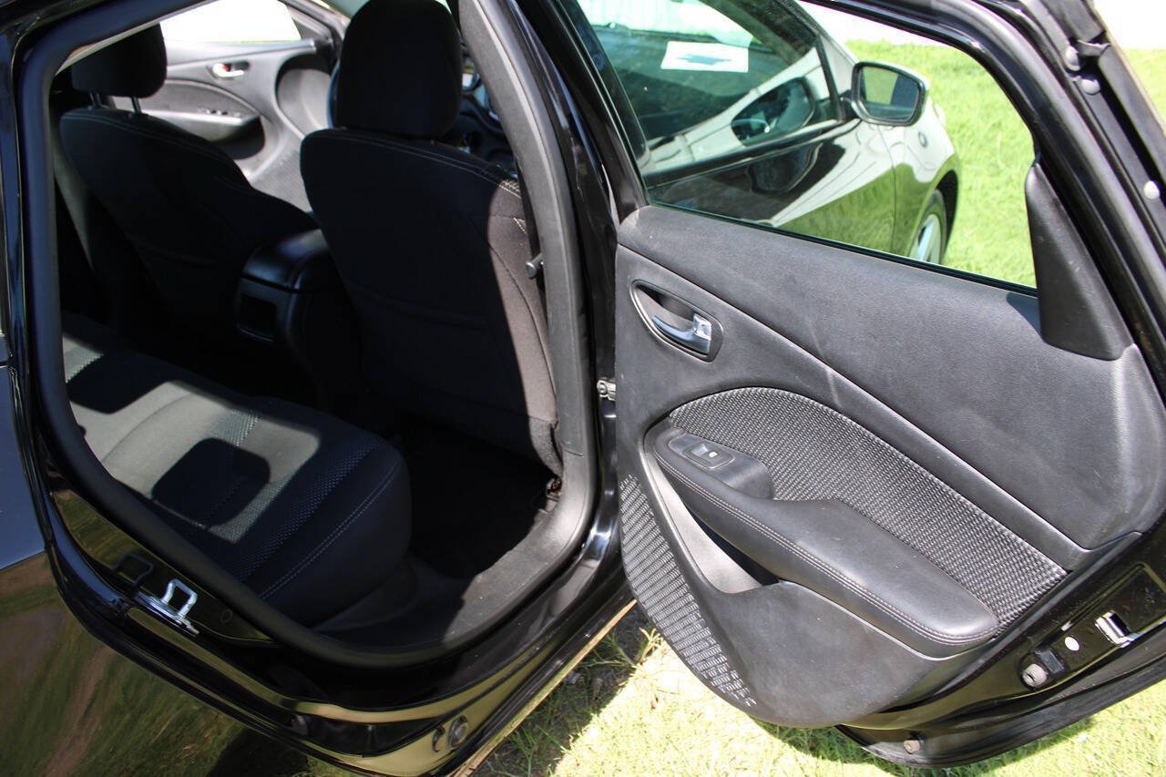 Used 2015 Dodge Dart SXT FWD image 32