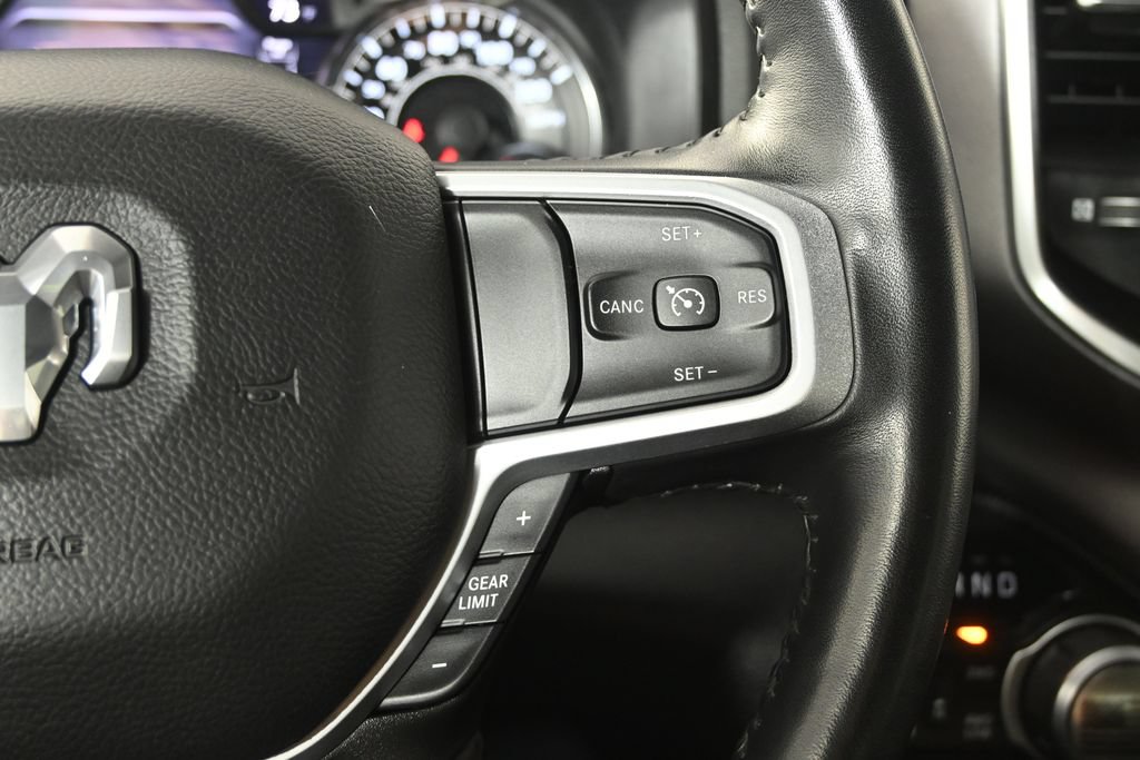 Used 2022 RAM 1500 Big Horn AWD/4WD image 37