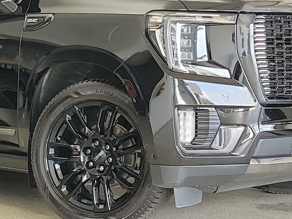 Certified 2023 GMC Yukon XL Denali Ultimate AWD/4WD image 2