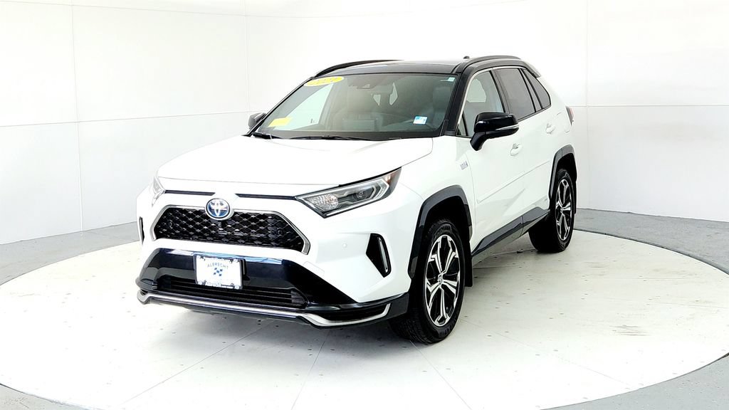 Used 2021 Toyota RAV4 XSE w/ Premium Package AWD/4WD image 2