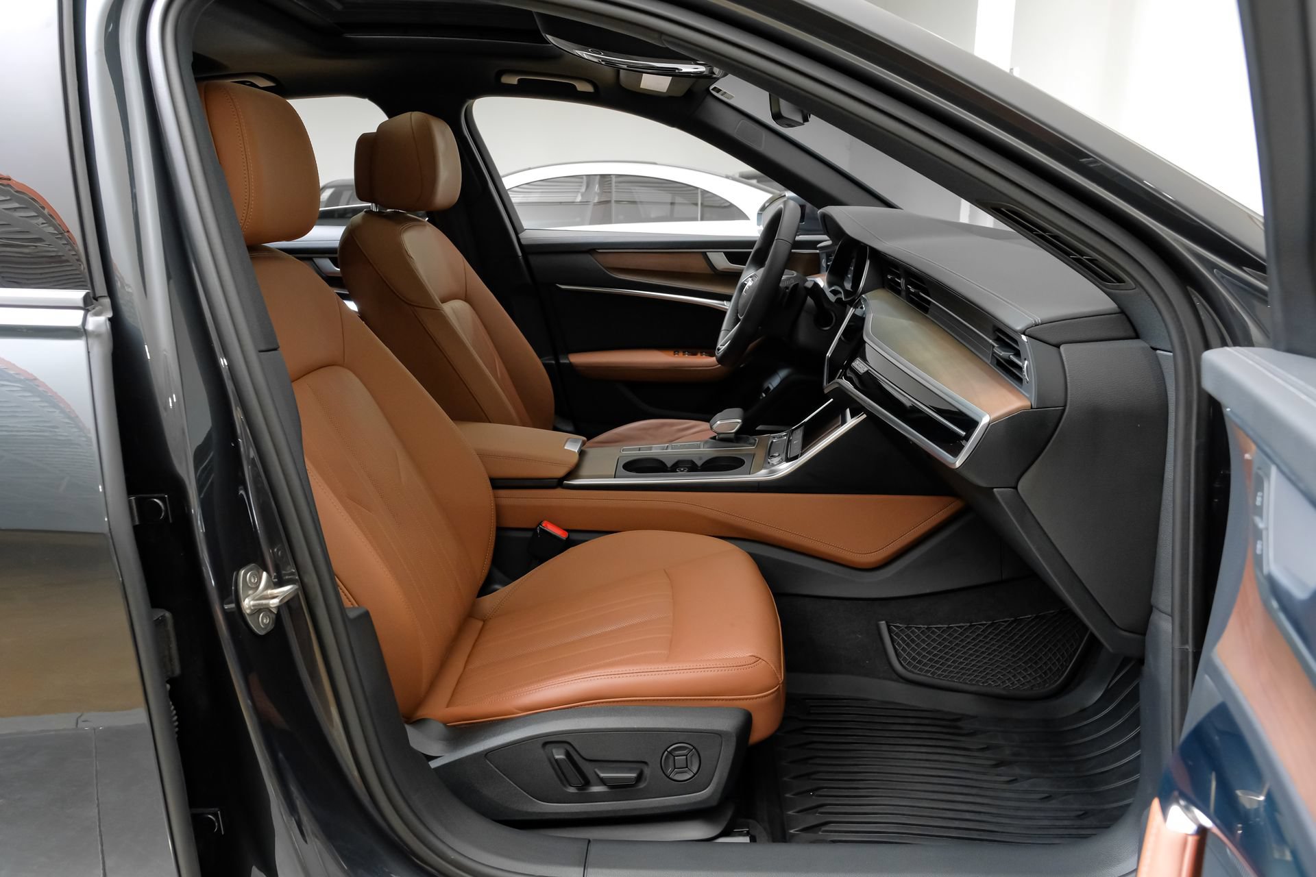 Used 2025 Audi A6 Premium Plus AWD/4WD image 37